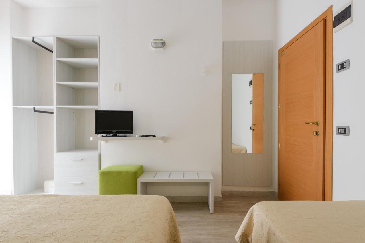 Hotel Clipper Cattolica Eksteriør bilde